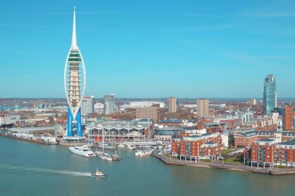 Coastal Comfort Getaway Portsmouth Ngoại thất bức ảnh