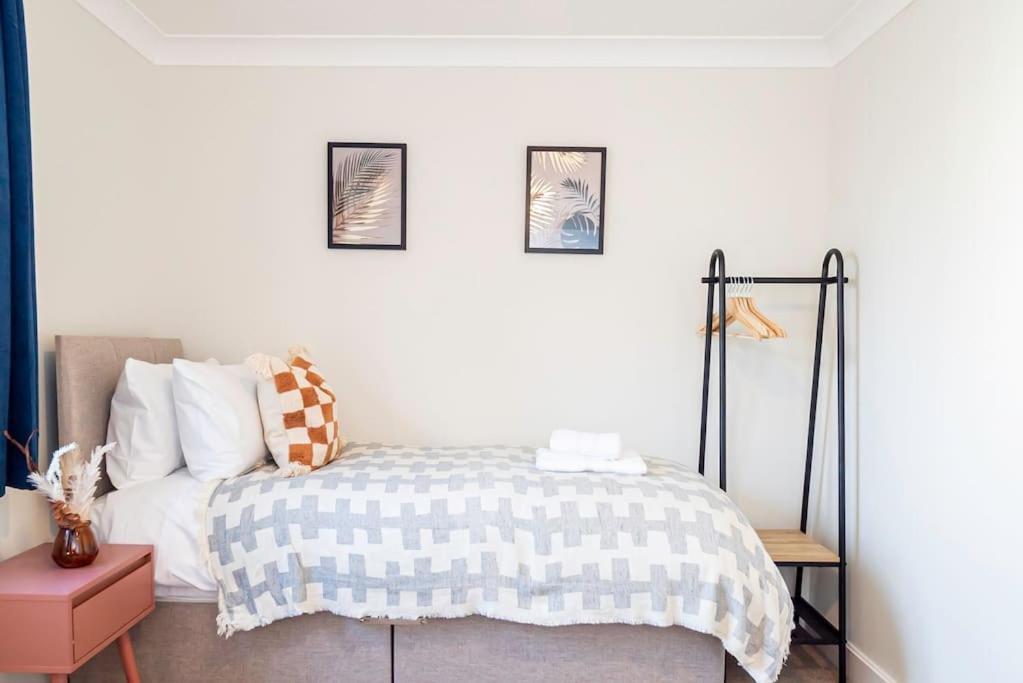 Coastal Comfort Getaway Portsmouth Ngoại thất bức ảnh
